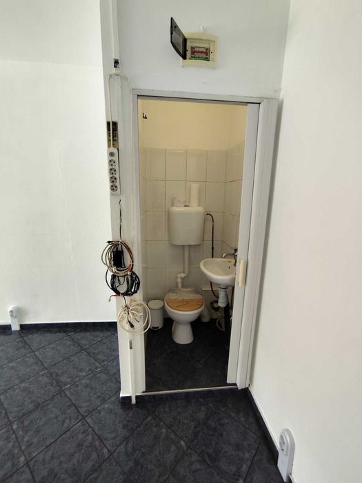 Дава се под наем Магазин в София, Модерно предградие - 22 кв.м за 300 € - Снимка #3