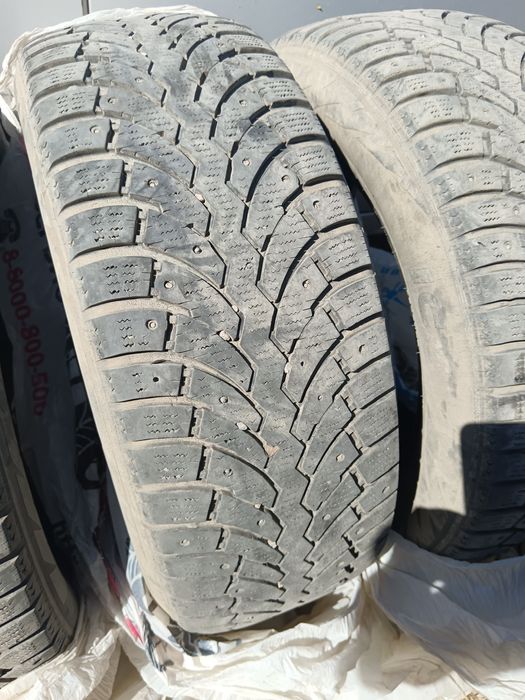 Продам шины 215/60/16 всесезонные Pirelli.