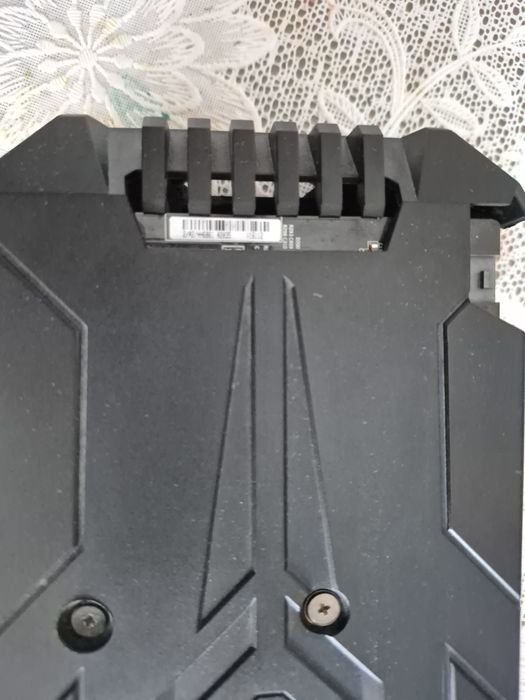 Видеокарта GTX 1050ti на 4 GB. 128 BIT