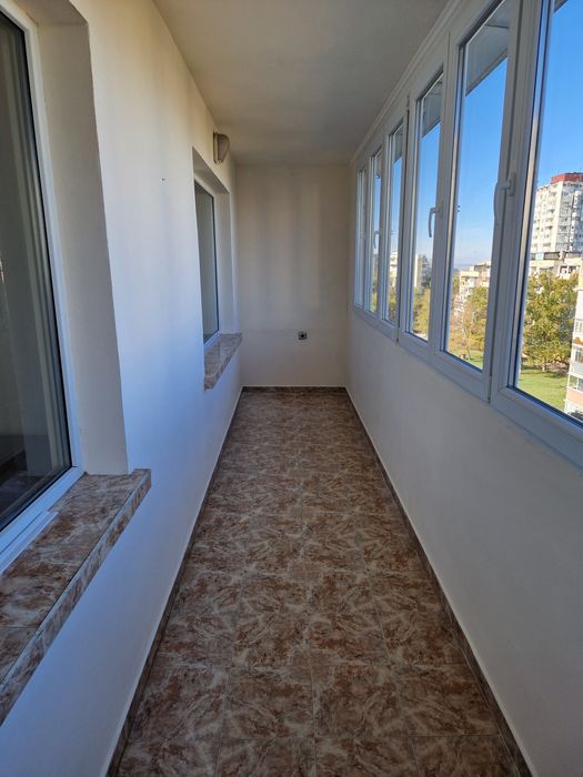 Дава се под наем Тристаен апартамент в Русе, Дружба 3 - 82 кв.м за 280.5 € - Снимка #7