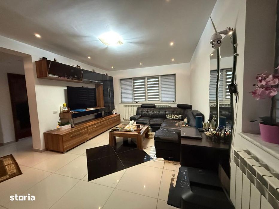 Casa S+P+1, 329 MP teren, 118,6 MP utili, Carcea, zona Selgros