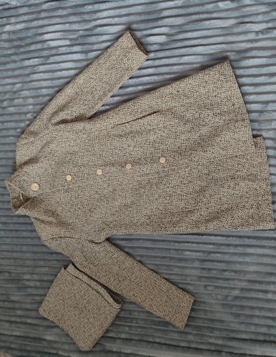 Продается пальто