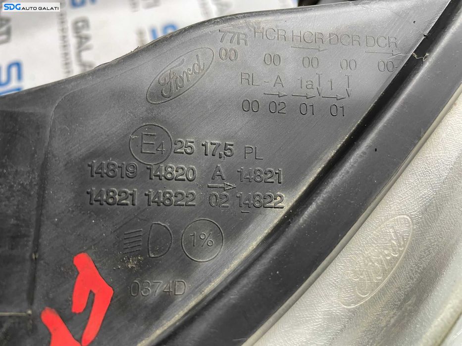 Far Stanga FARA Xenon Ford Focus 3 2010 - 2015 [L3963]