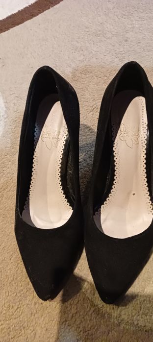 Черни официални обувки