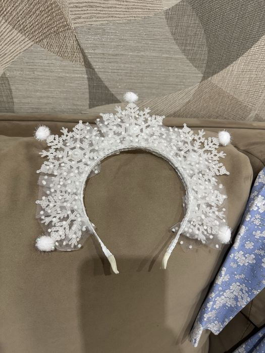 Продам Костюм снежинки