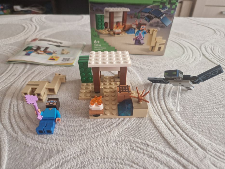 Lego Minecraft 21251