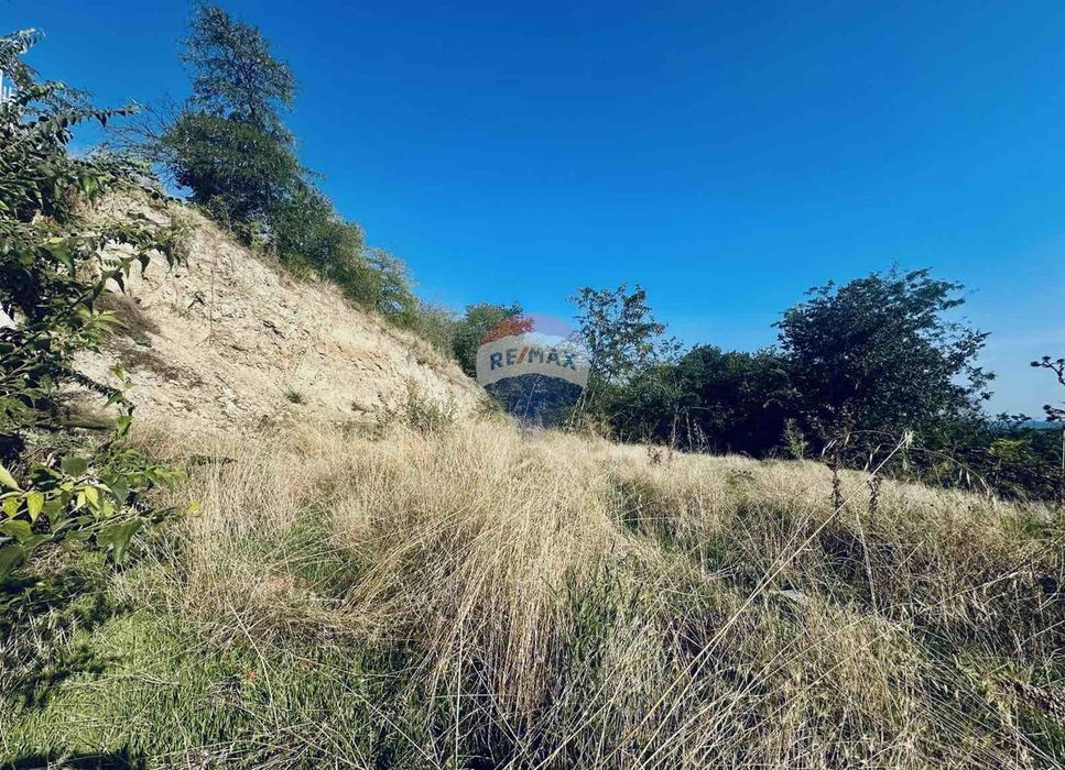 Парцел в регулация до морето, гр.Балчик, Я.И.