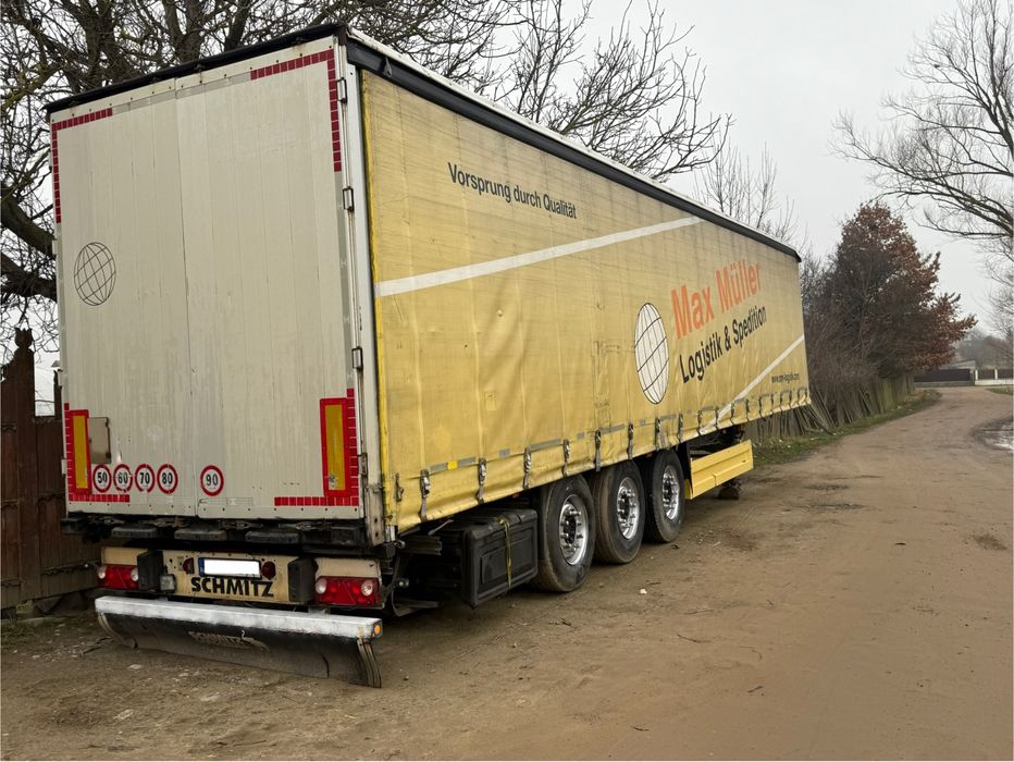 Semiremorca Schmitz