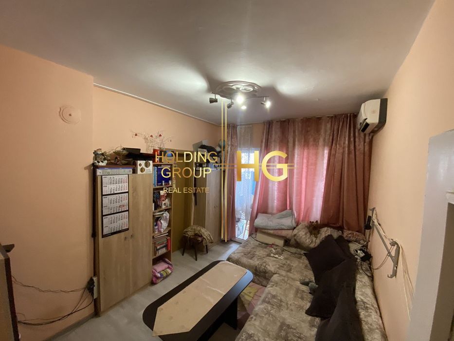 Продава се Тристаен апартамент в Варна, Център - 75 кв.м за 2267 €/кв.м - Снимка #3