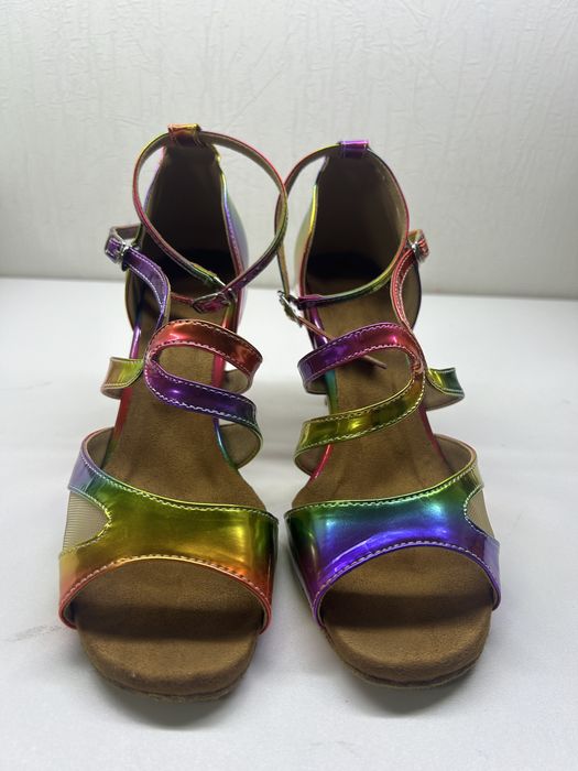 Бальные туфли для танцев