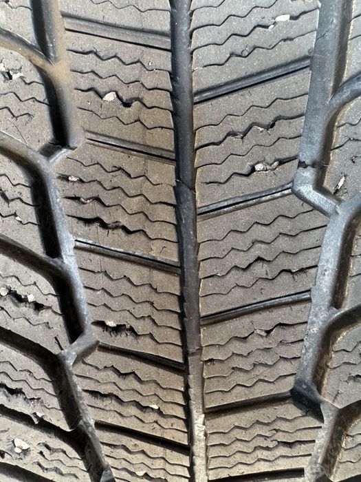 Michelin Latitude x-ice north 295/35/21