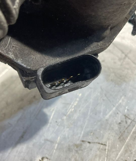 Clapeta acceleratie Audi A4 B7