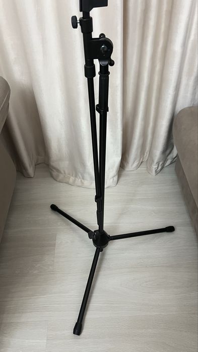 Микрофон Rode NT1