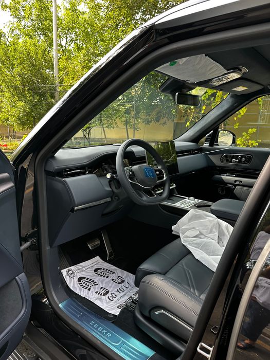 Zeekr 9X 70kw 2025