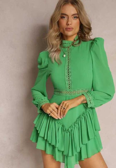 Rochie verde cu volane