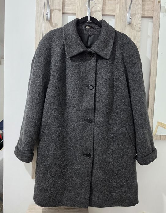 Palton damă Maresima finest quality 50% lână virgină 30% mohair mărimea XXL