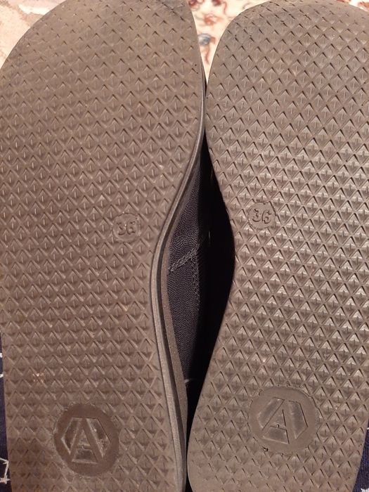 Продам обувь для подростка