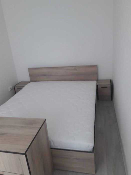 Vand apartament 2 camere