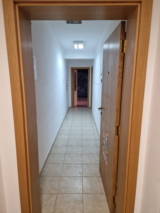 Дава се под наем Офис в Стара Загора, Център - 68 кв.м за 548.25 € - Снимка #7