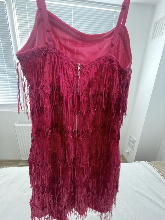 многопластова ками рокля с ресни