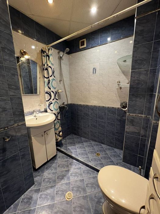 Продава се Тристаен апартамент в София, Борово - 68 кв.м за 3795 €/кв.м - Снимка #9