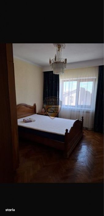 Apartament 3 camere, Zona restaurant Scoica, Universitate, parcare