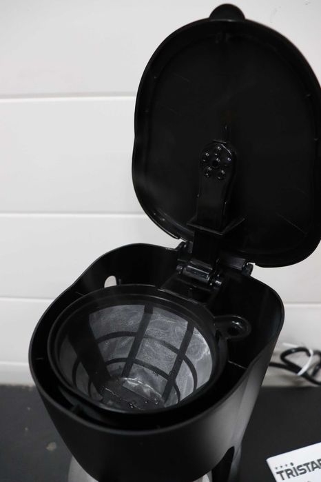 Кафемашина Tristar CM-1246, 600W, автоматично изключване, лек ДЕФЕКТ