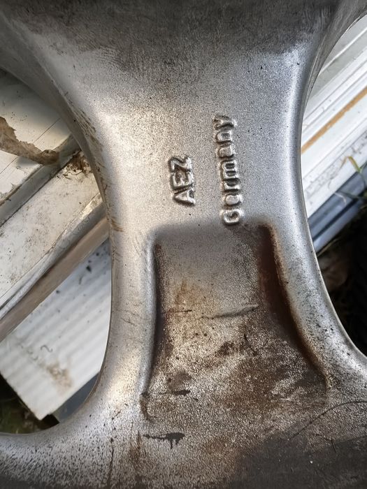 Алуминиеви джанти за Мерцедес 16 5х112 AEZ