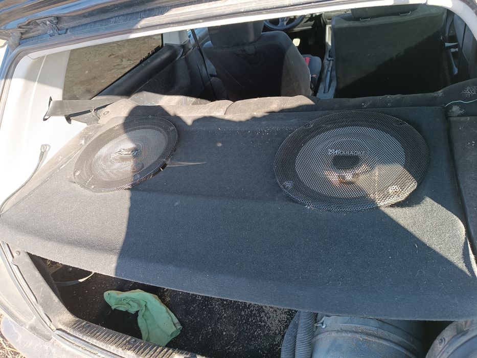 Volkswagen golf 3 1.4i бензин на Части