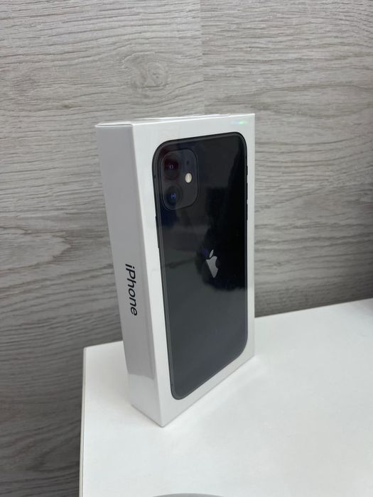 IPhone 11 с гарантией