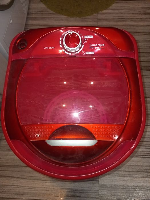 Полуавтоматична пералня