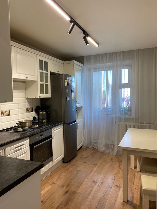 Продам трёхкомнатную квартиру