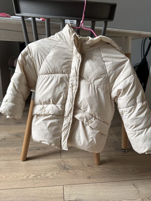 Куртки на девочку 2 шт демисезонные