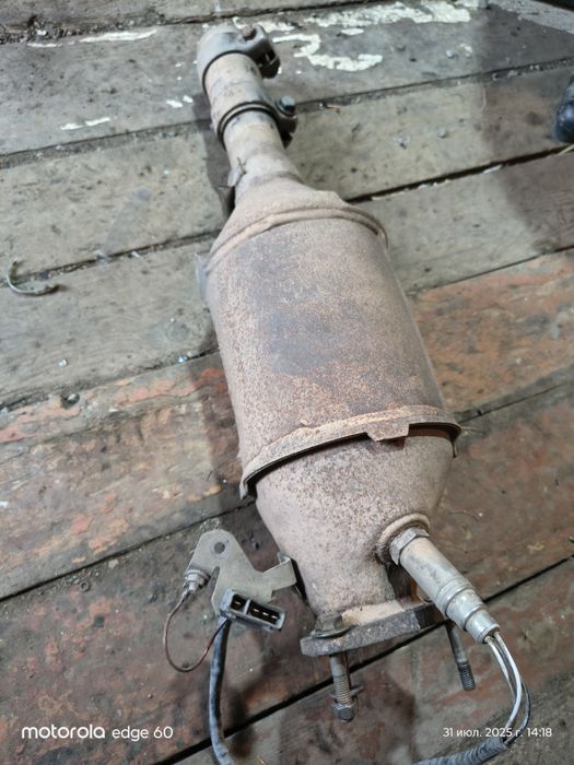 Резонатор пассат б3 б4