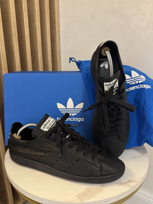 Balenciaga adidas stan shimth