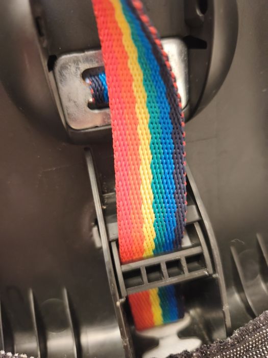 Продавам немско кошче за бебе