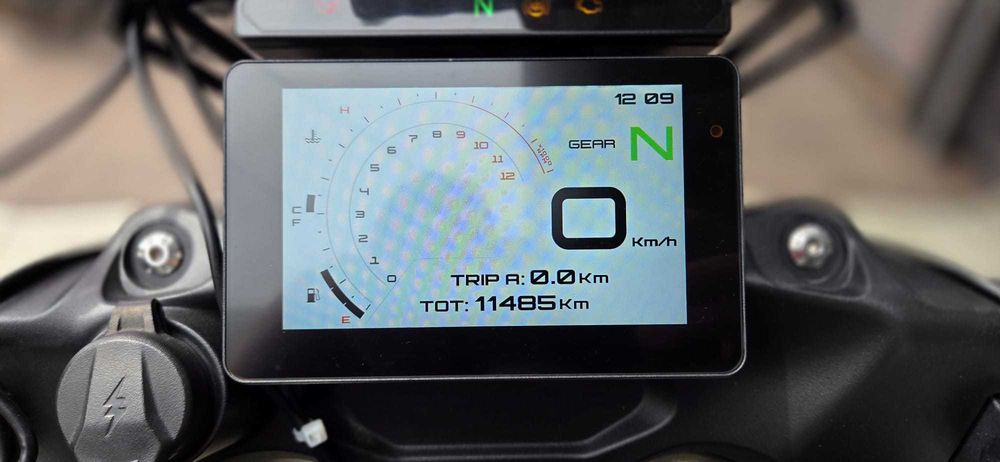 HobbyMoto vinde Benelli TRK 702