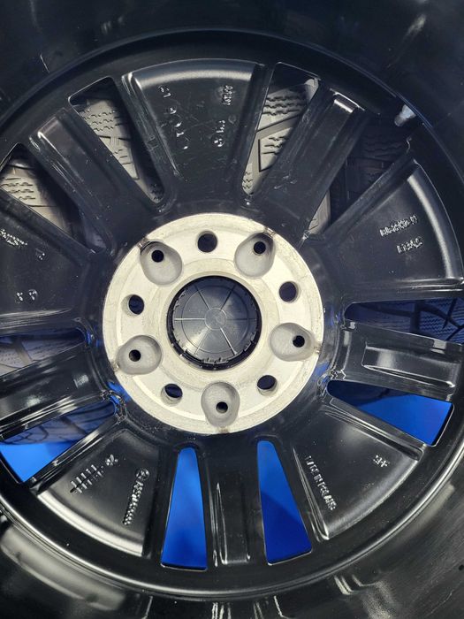 Vand jante R19 OE Mercedes EQS + anverope 235 55 19 Dunlop foarte bune