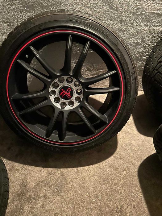 Vând jante r18 Noi cu cauciucuri iarna
