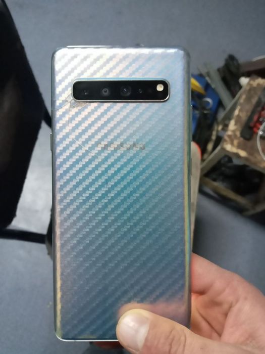 S 10 5G  sotiladi aybi rasmda korsatilgan