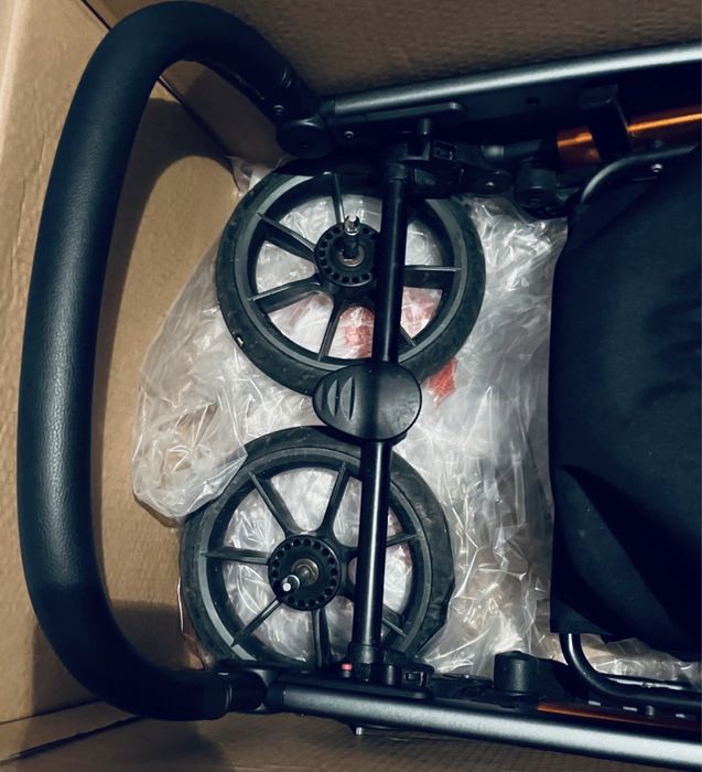 Бебешка количка Cosatto