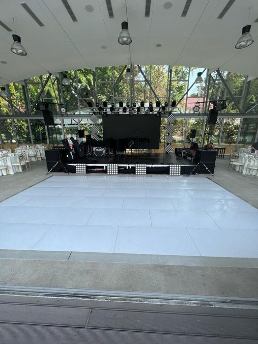 Ring de dans alb cu led-uri,