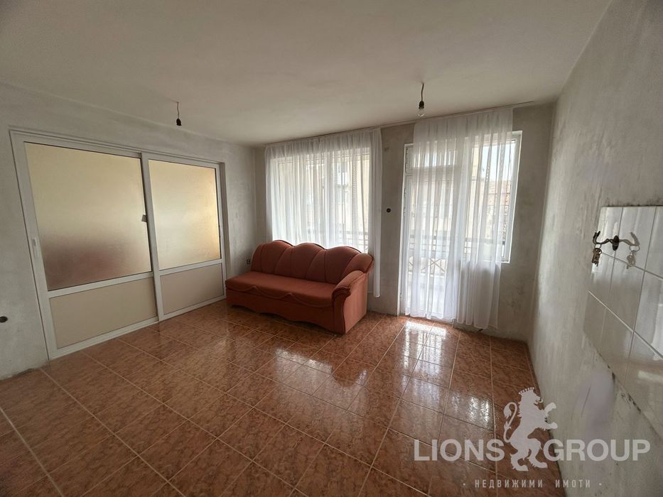 Продава се Многостаен апартамент в Варна, Аспарухово - 108 кв.м за 1574 €/кв.м - Снимка #3