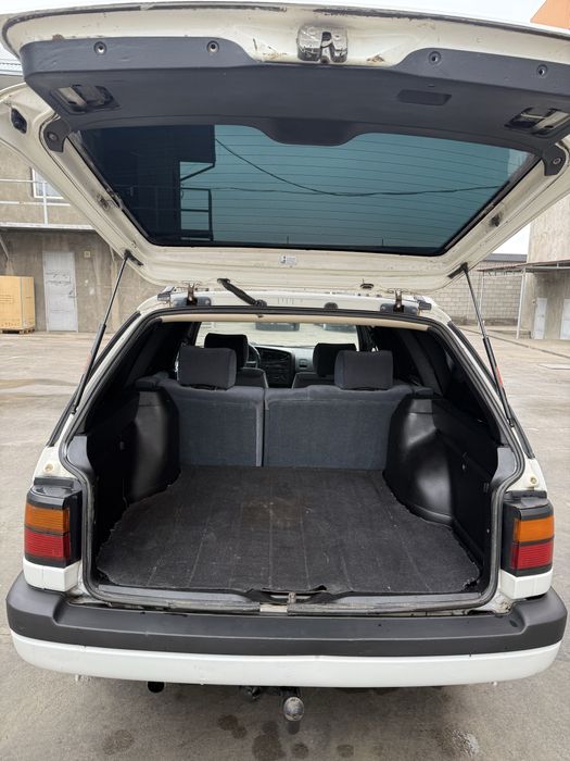 Passat B3 1.8л 1990г