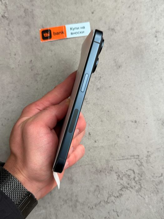 100% Батерия! iPhone 15 PRO Лизинг от 19€/мес  Blue Titanium / син 28GB USA E SIM