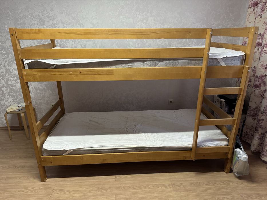 Кровать на продажу