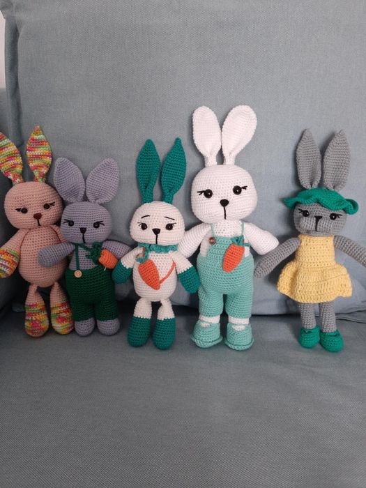 Iepurasi de plus crosetati handmade