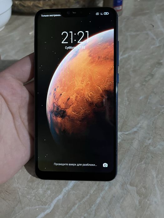 Продам телефон ..