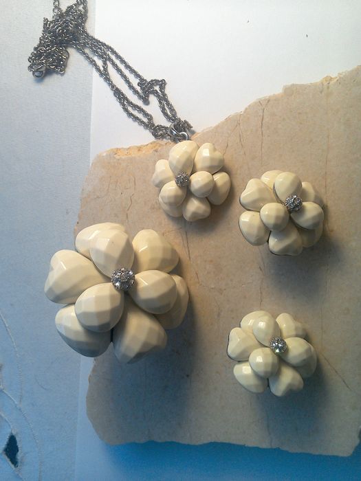 Set de bijuterii Christian Dior (4 piese)