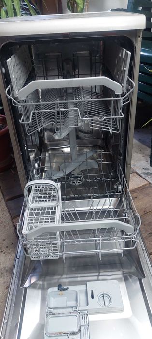 Съдомиялна Hotpoint Ariston LSF 835 - за части